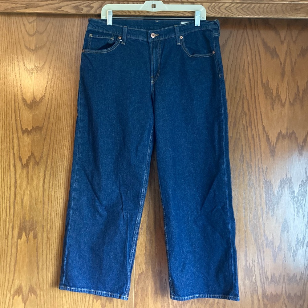 Women’s Gap 90s Classic Low Rise Loose Jeans, 31 short